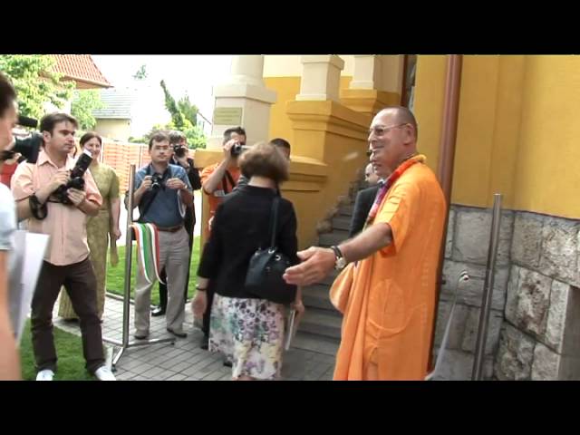 A Haré Krisna Indiai Kulturális és Oktatási Központ megnyitója