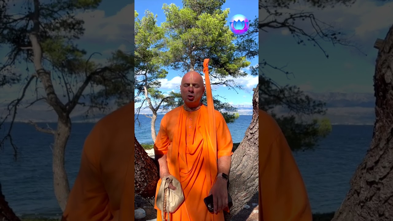Mit jelent a név Gosvāmī? #shorts Bhaktipāda Gosvāmī