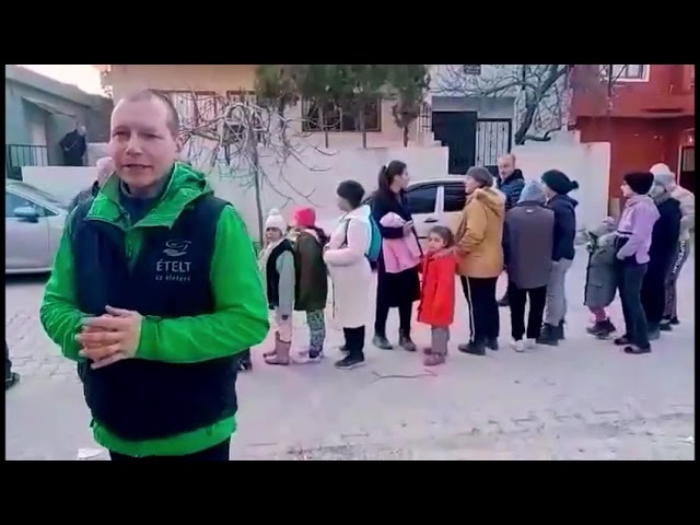 1000 adag étel naponta a törökországi földrengés sújtotta régió lakosságának