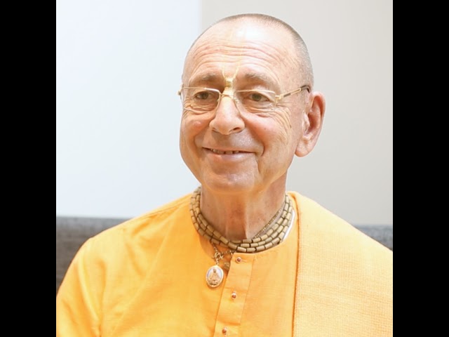 Evening bhajana in Rasāmṛta Kuñja – 2023-12-24 | Śivarāma Swami