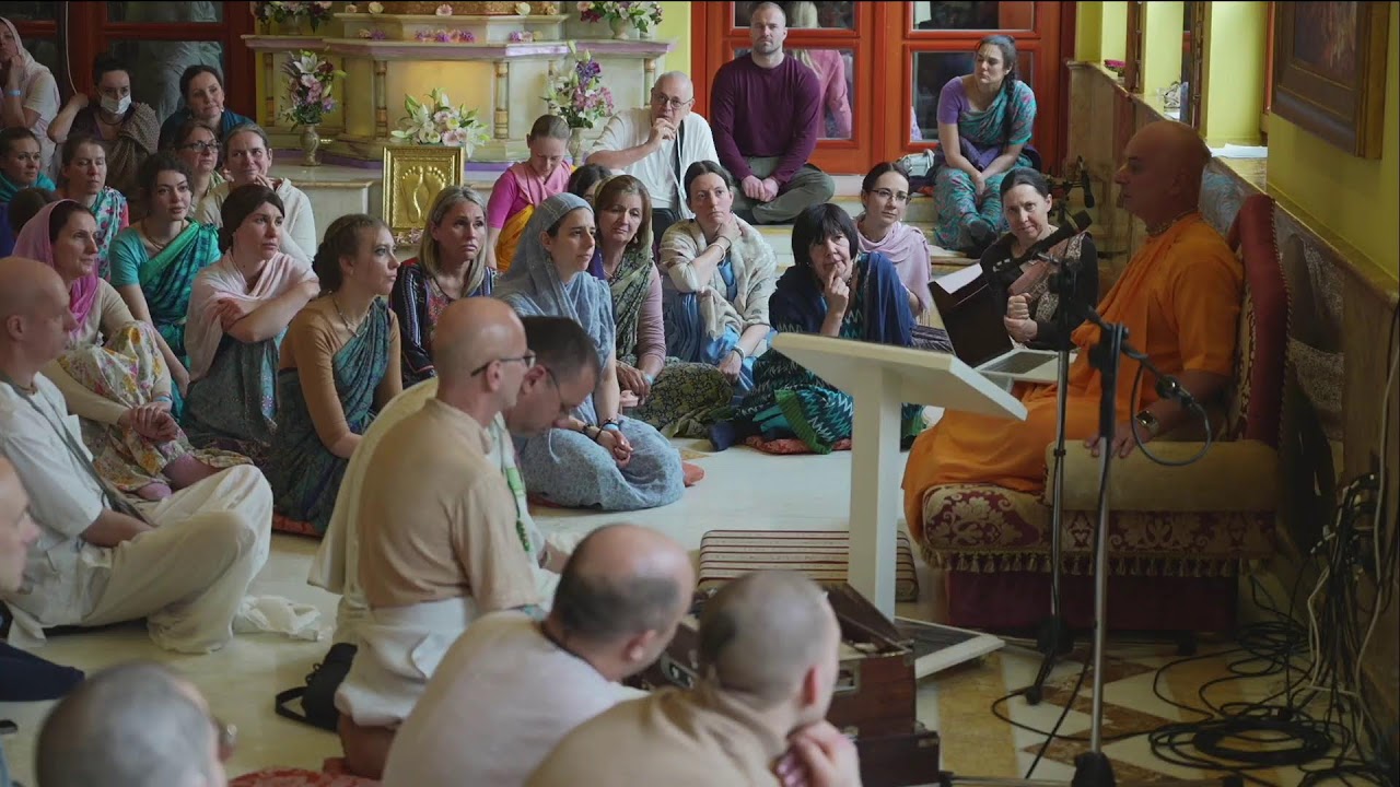 Nityānanda Trayodasi Ünnep. Bhaktipāda Gosvāmī Bhajan és Kathā. Budapest