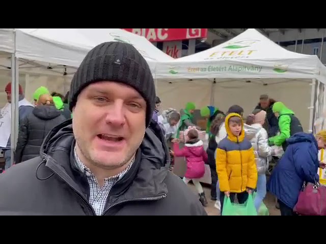 Ételosztás Erzsébetvárosban