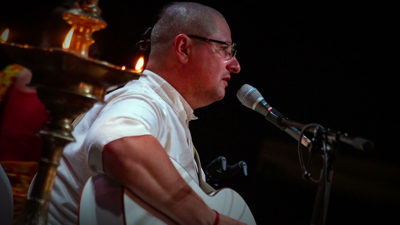 Nāma Ruci Dāsa élőzenei koncert – Dívali 2024
