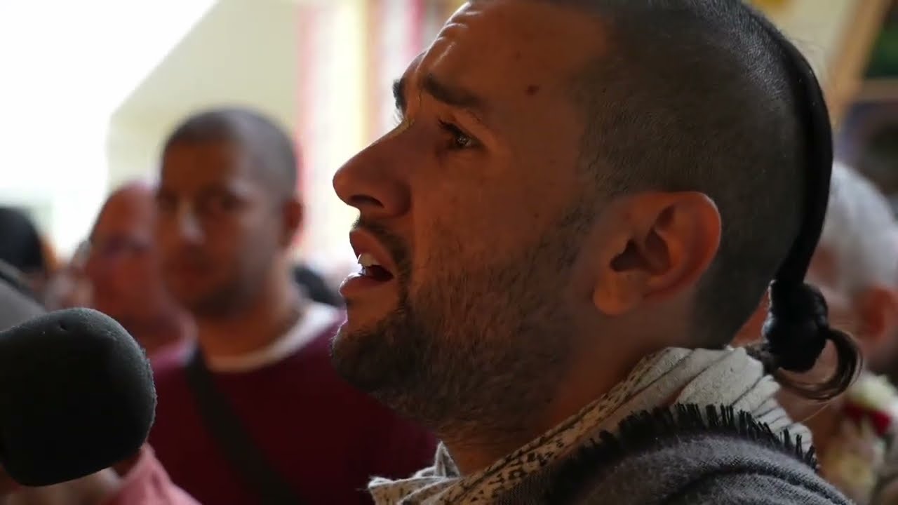 Sacisuta Prabhu – Radhastami morning kirtan