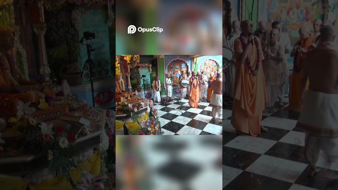 Janmastami kirtan with Srila Niranjana Swami Maharaj