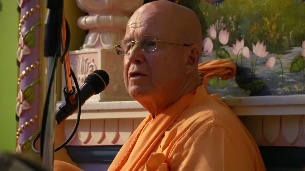 B.B. Govinda Swami – Nrisimha Caturdasi welcome speech / üdvözlő beszéd