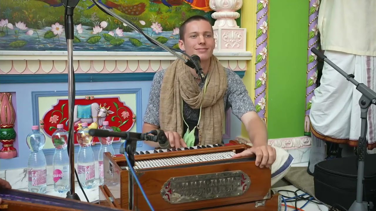 Harinarayana Prabhu – Nrisimha Caturdasi evening kirtan