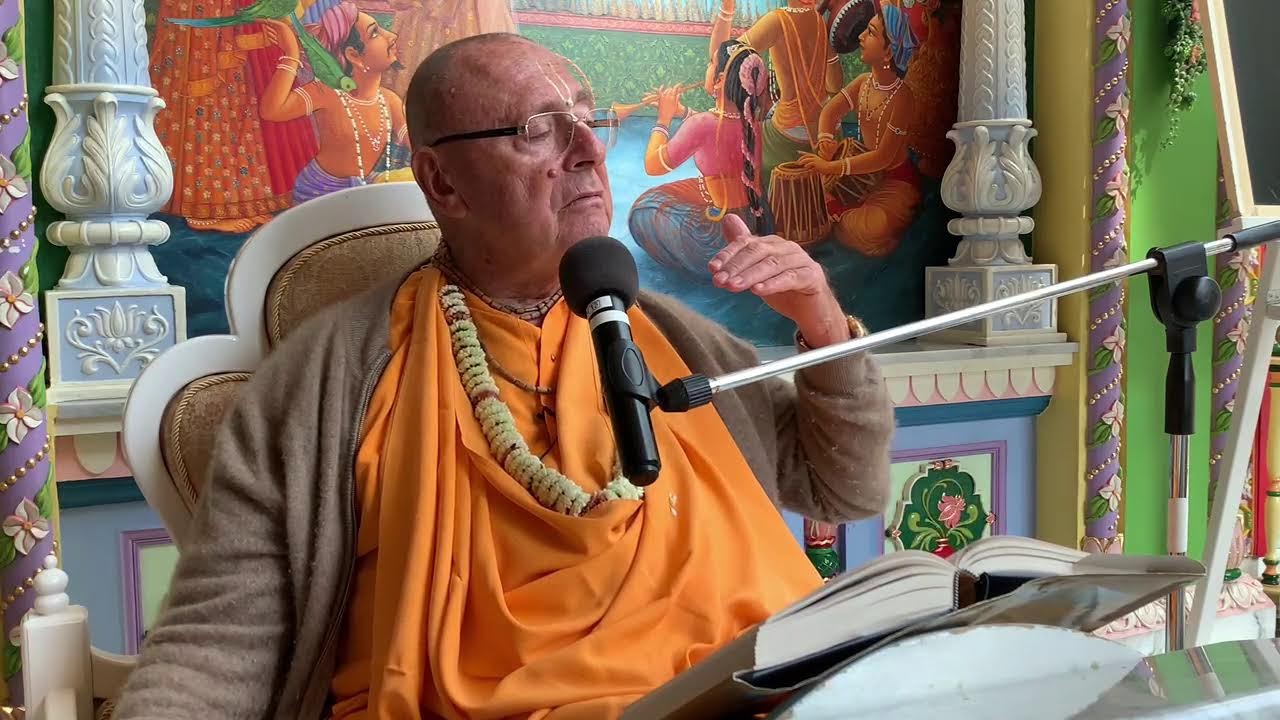 Caitanya-caritārita Madhya-lilā 18.207. | Sivarāma Swāmi