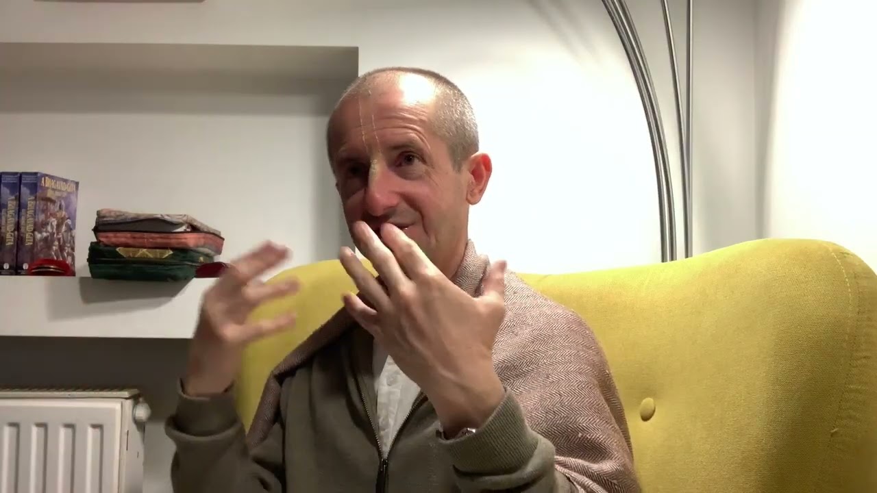 Híd, amely átvezet az anyagi tapasztalatok síkjáról a lelki érzékelés síkjára -Bg 12.9.LilaSuka Dāsa