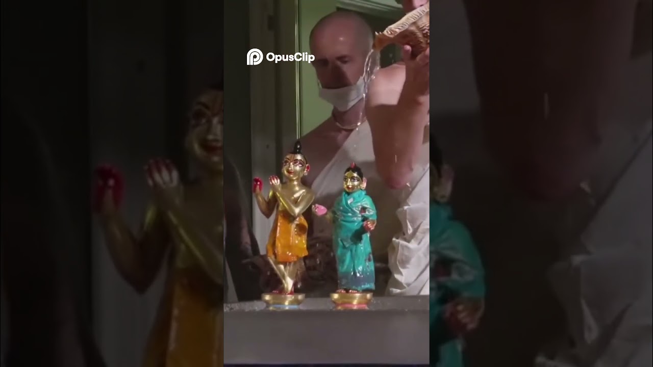 Abhisek for Radha Syamasundara on Janmastami!