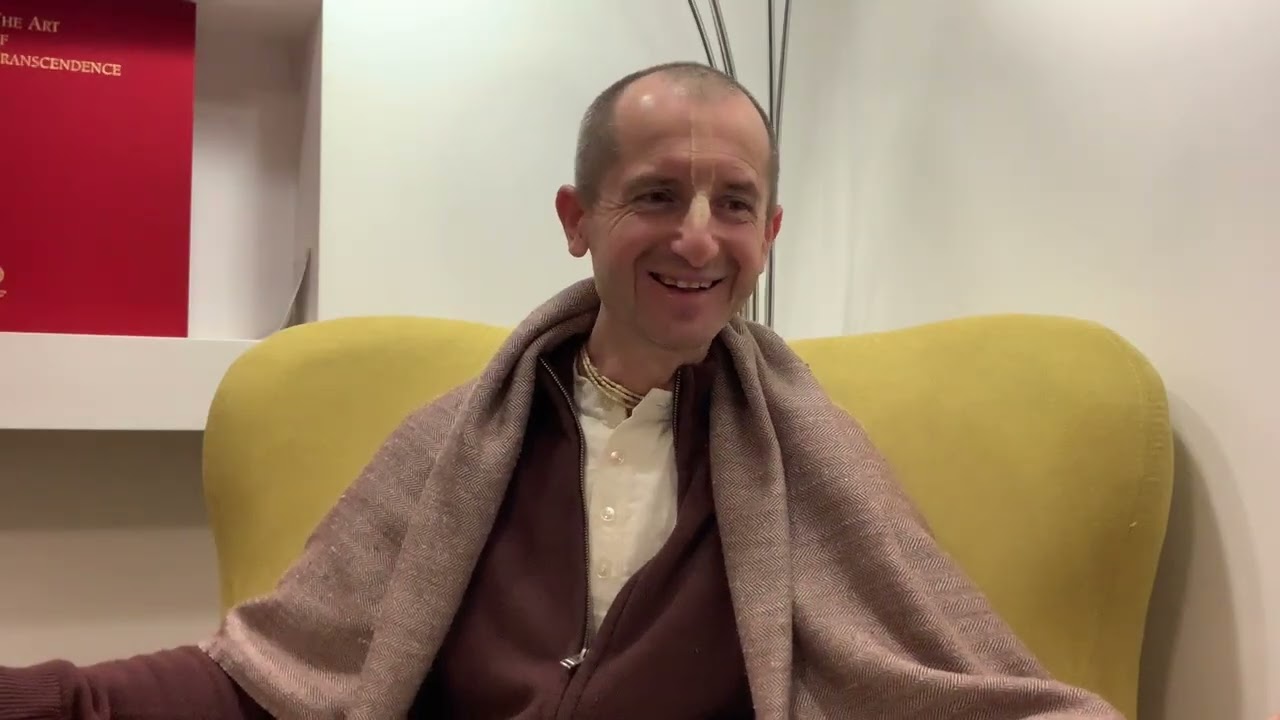 Amikor az elme elhallgat, a tudás át akar rajtad áramlani. Madhvācārya eltávozása. LilaSuka Dāsa