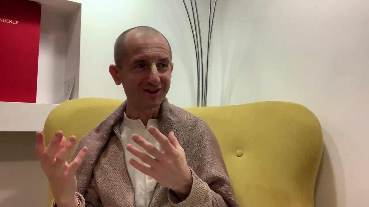 Hogyan lesz az elméleti tudásból megvalósított tudás – Bg 13.19. LilaSuka Dāsa