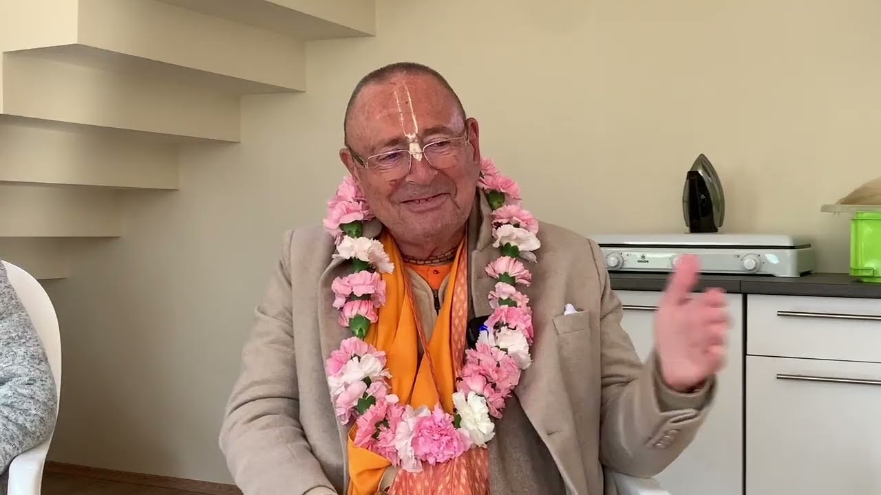 Szövőműhely megnyitója Krisna-völgyben – Śivarāma Swami